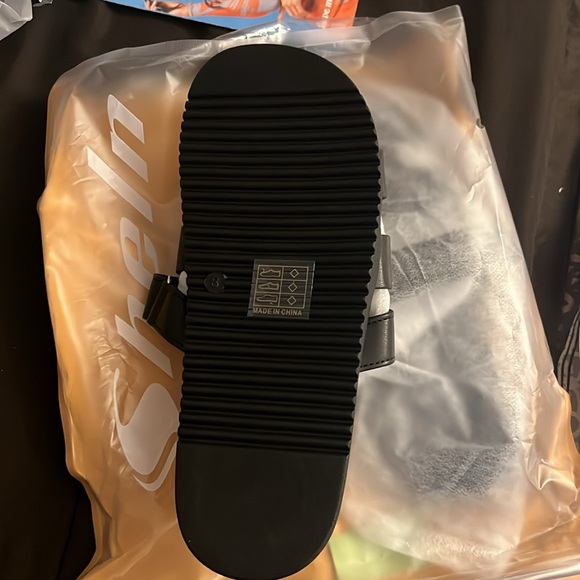 Both pairs. Brand new shoes bought from Shein black and white - Picture 5 of 5